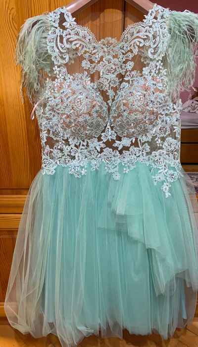 Къса абитуриентска рокля