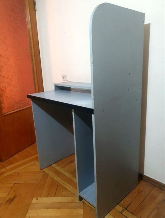 Komputer stoli sotiladi