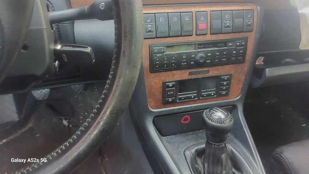 Ауди А4 B5 1.6 На части