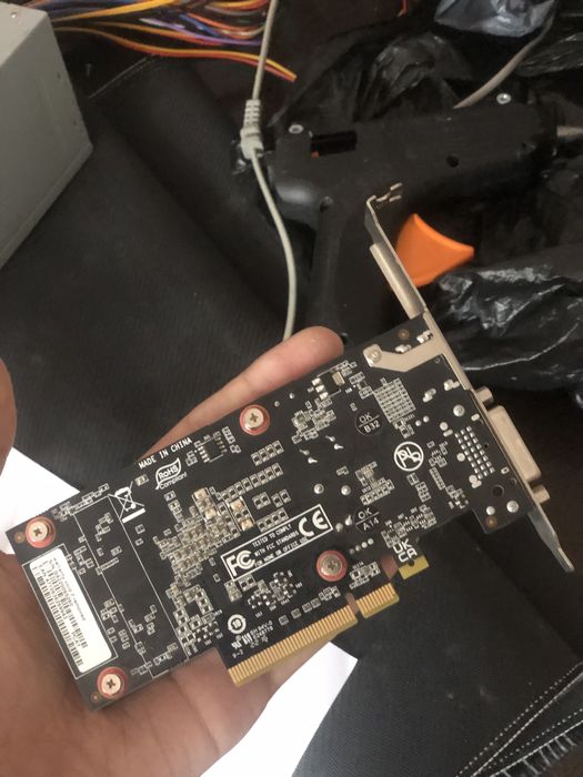 Продам GT1030 2Gb GDDR5