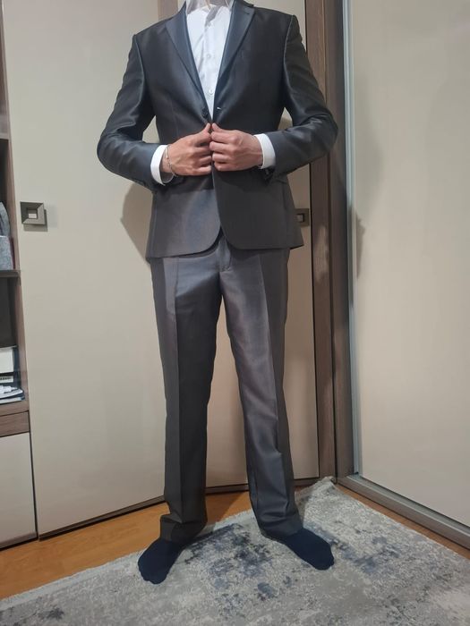 Costum barbatesc