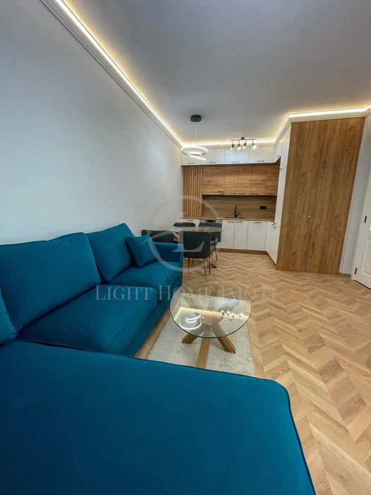 Продава се Двустаен апартамент в Пловдив, Кършияка - 66 кв.м за 1144 €/кв.м - Снимка #1