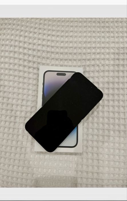 Iphone 14 pro max bateria 86% telefonul este fara defecte