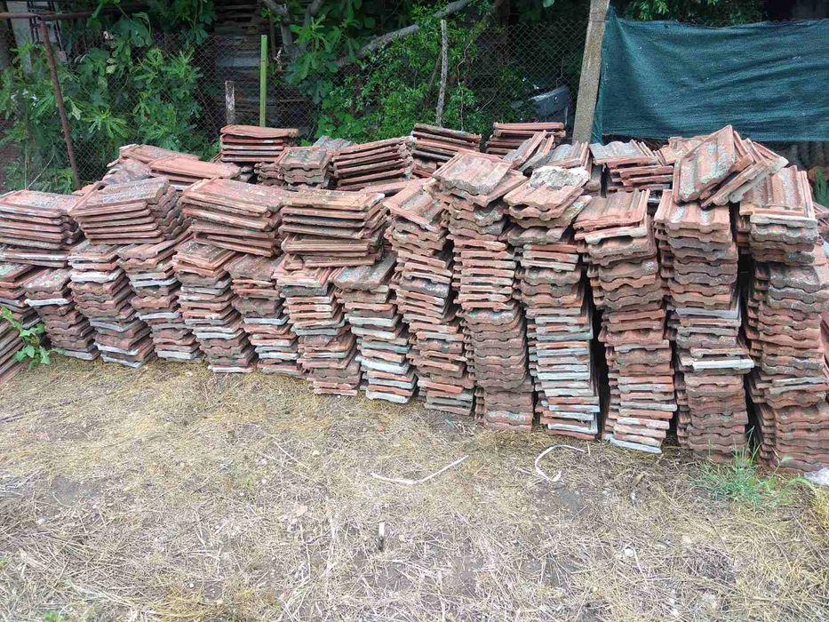 Керемиди 2200 броя