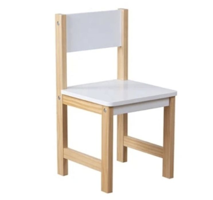 Детски комплект  маса с два стола