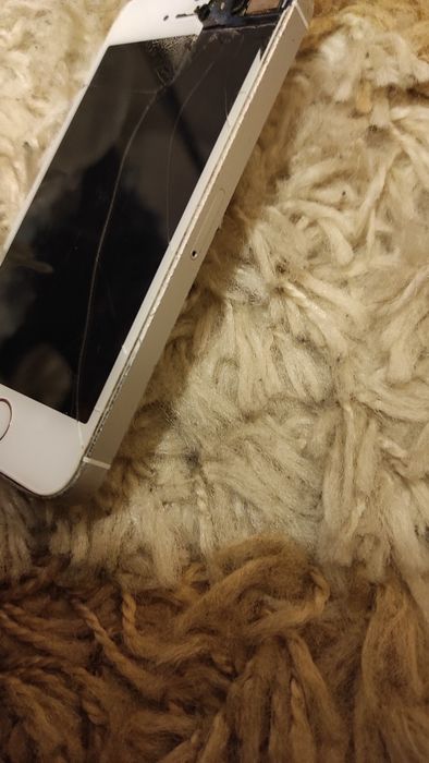 iPhone 5S - За части!