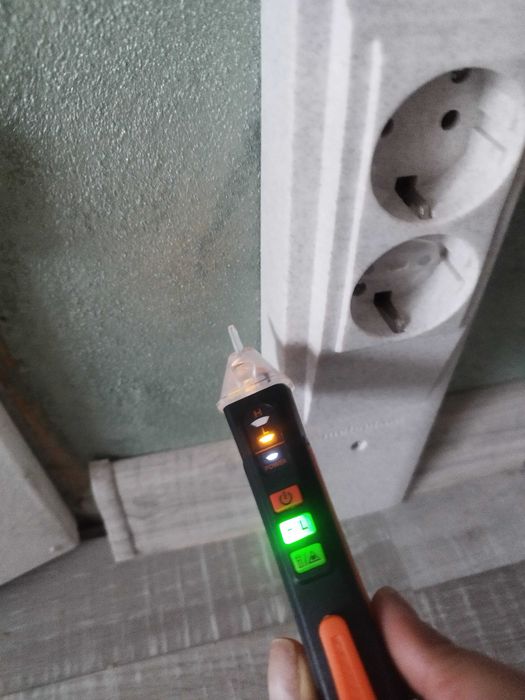 Детектор / тестер за напрежение писалка - 12-1000V AC/DC