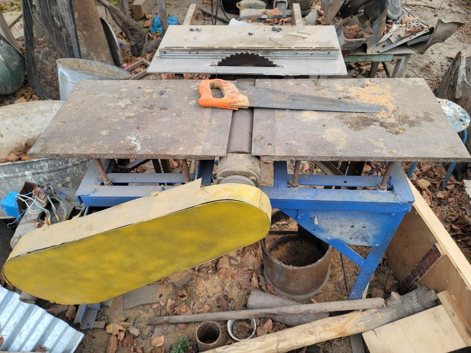 Станок по распилу ( циркулярка)