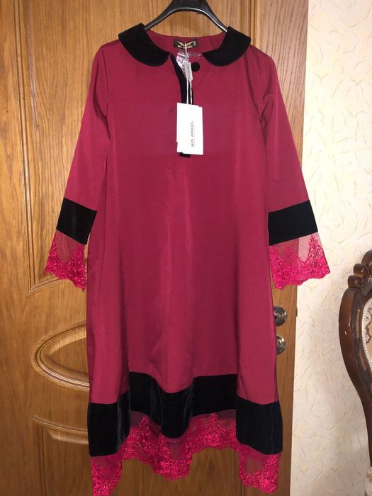 Продам женское платье