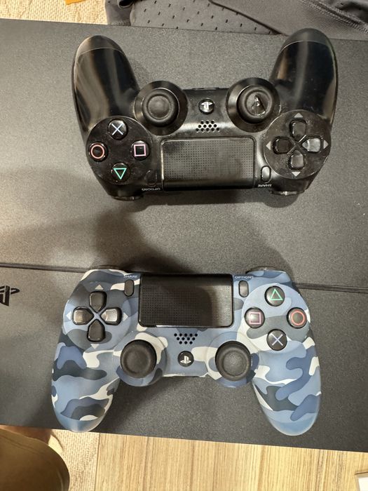 PlayStation4Fat CUH-10xx