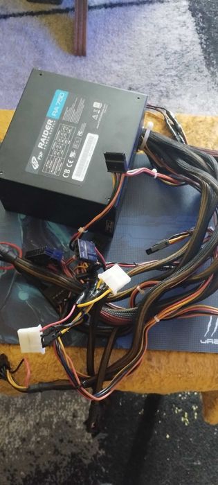 Fortron 750W non modular 60A single 12v rail