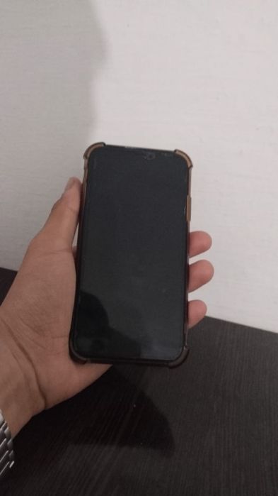 Iphone 11 среднем состоянии