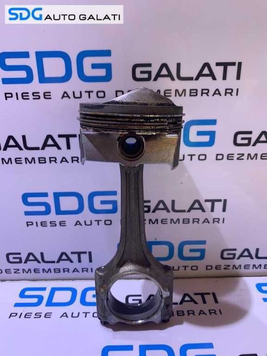 Piston Pistoane cu Biela VW Passat B6 2.0 FSI BLX BVX BLR BVY 2005 - 2010 Cod 06D107099M 06D107065R