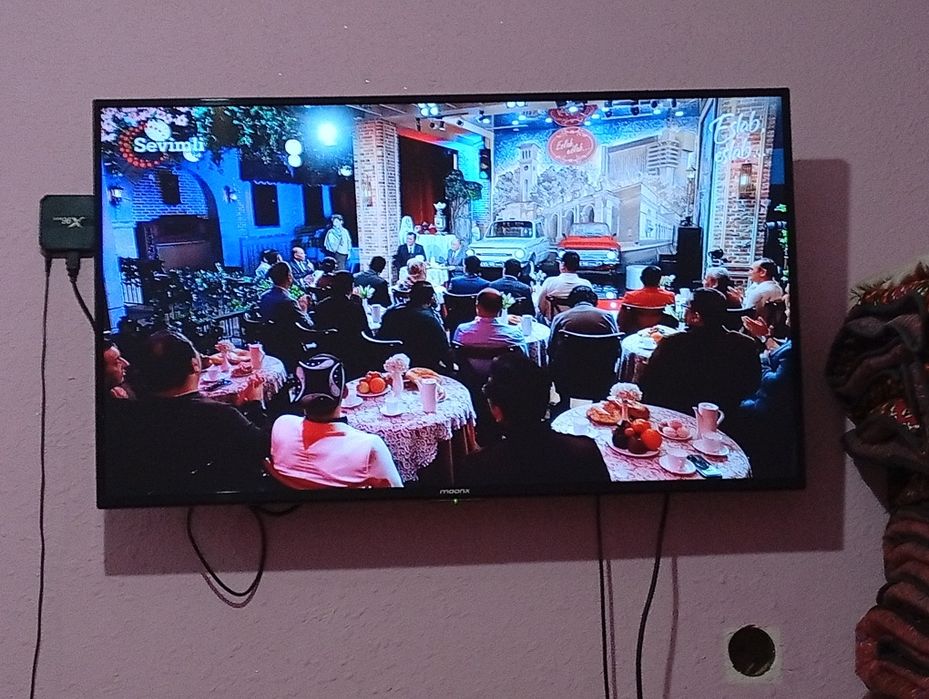 Телевизор сотилади 43