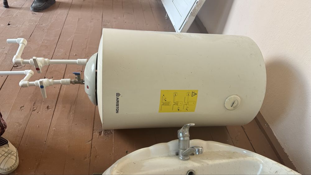 Раковина  унитаз ваннв