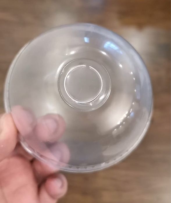 Стаканы с крышкой