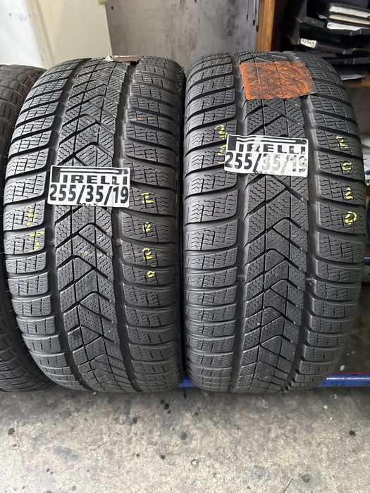 225/40/19 Pirelli M+S