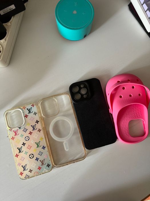 Чехлы на 15 про и промакс 1800