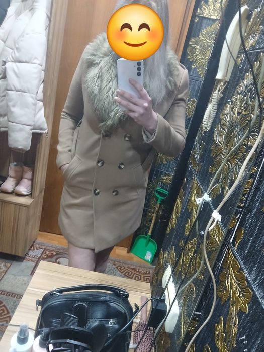 Продам пальто 3500