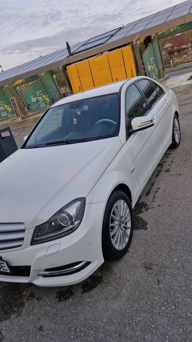 MERCEDES-BENZ C-Class 2012 — imagine 3