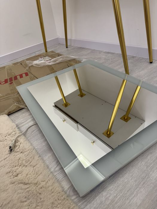 Зеркало с подсветкой