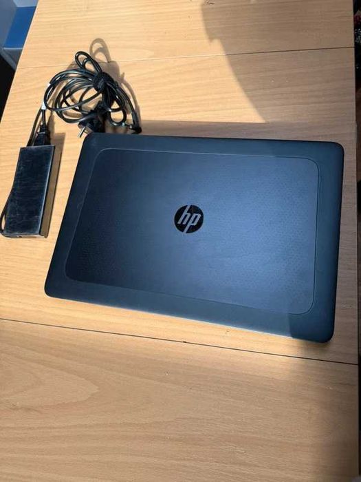 HP ZBook 15 G3 i7-6700HQ 16GB Quadro M2000M 4GB SSD 512GB