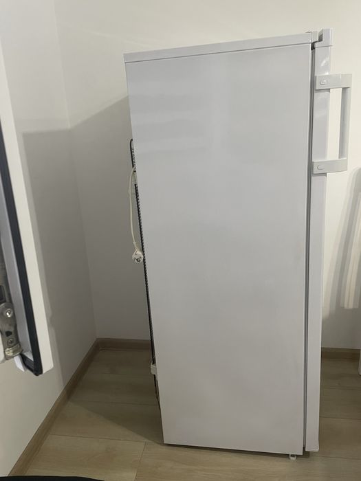 Congelator Arctic ANC195+, 168 l, Clasa A+, Alb