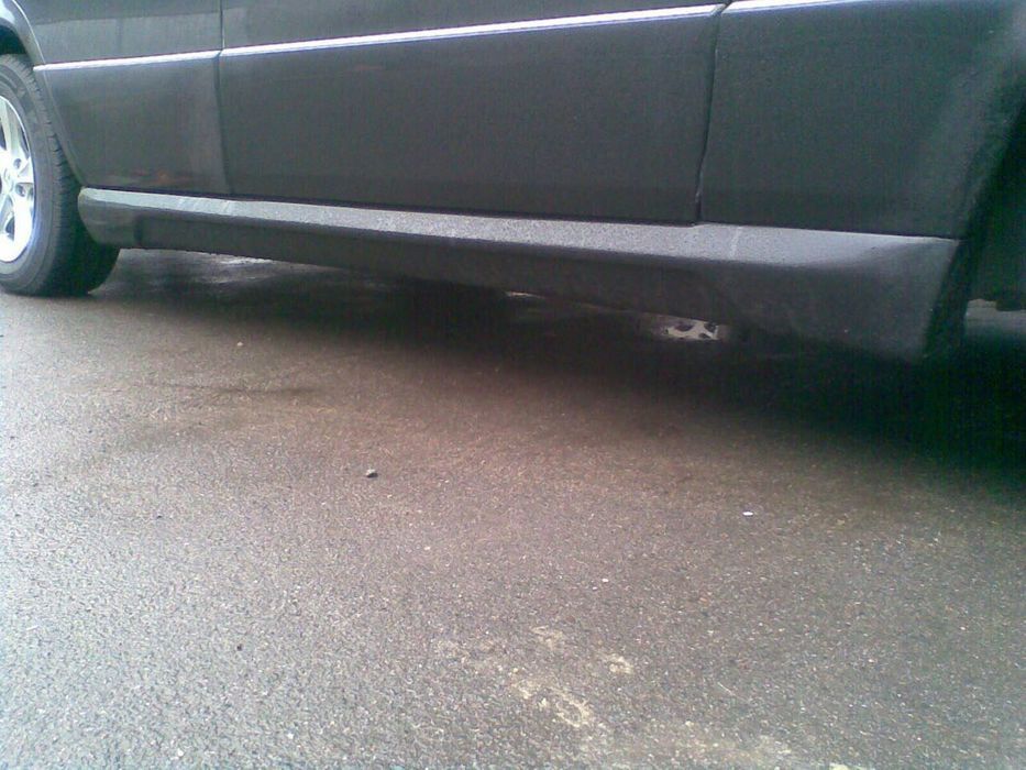 Продам бампер на Мерседес е124