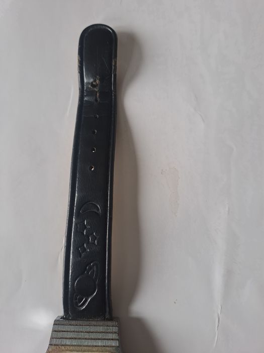 Продавам- механичен часовник