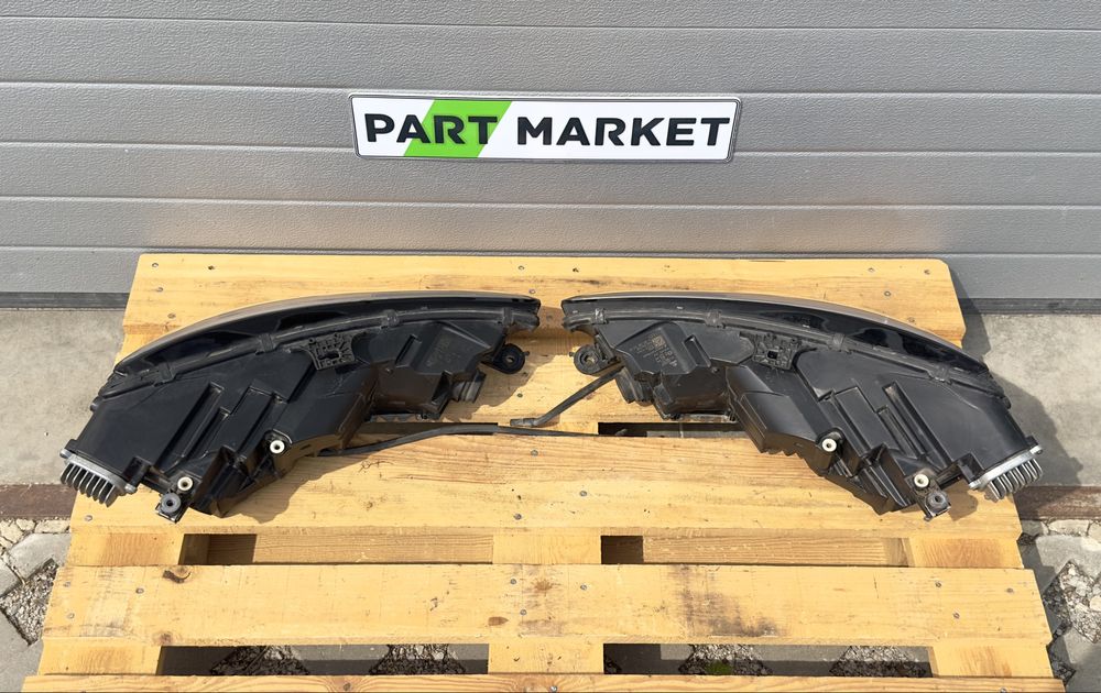 MATRIX Фарове AUDI A4 B9 8W0941035 8W0941036