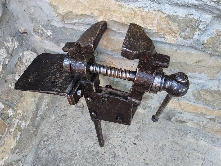 Голямо Масивно Старо Ковано Ковашко Менгеме / 37 кг.