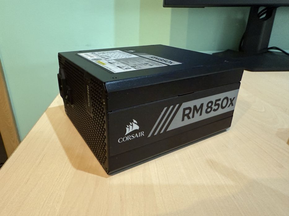 Sursa modulara Corsair RM850x
