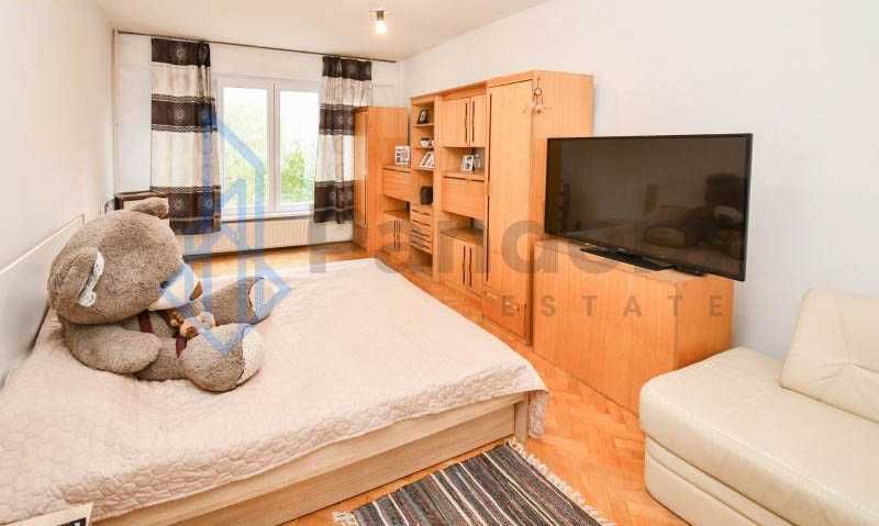 Дава се под наем Едностаен апартамент в София, Дружба 1 - 55 кв.м за 340 € - Снимка #3