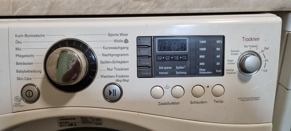 Комбенирана перялня LG 9 / 6
