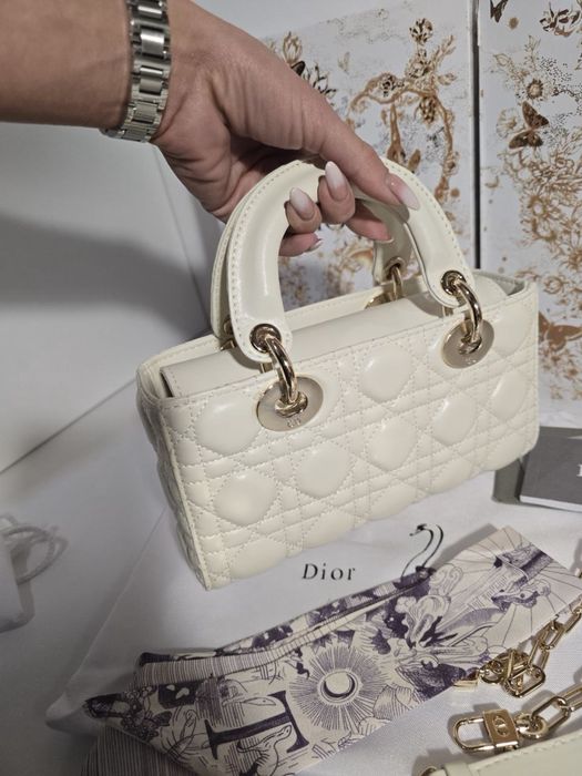 Дамска чанта Christian Dior Djoy