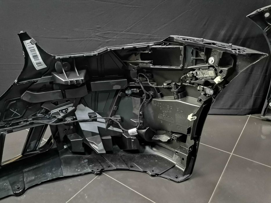 Нова Предна Броня Комплект BMW 5 i5 G60 G61 M Sport Paket Blacksaphire