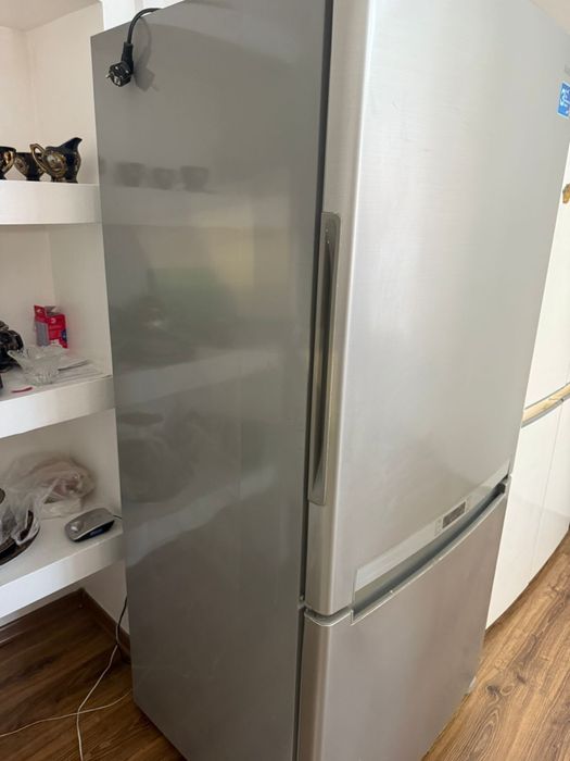 Холодильник Samsung rl61zbsh