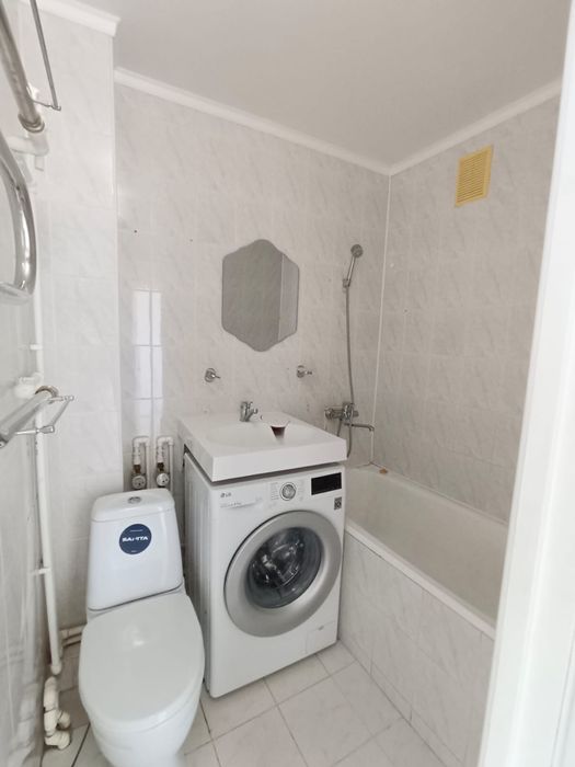 Продам 3 к.кв мкр. Жилгородок