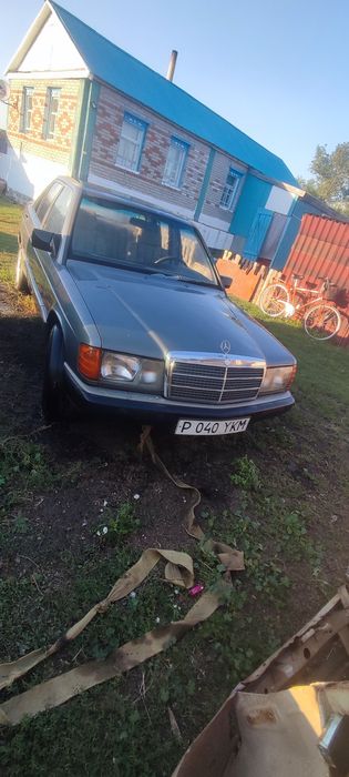 Мерс 190 по запчастям