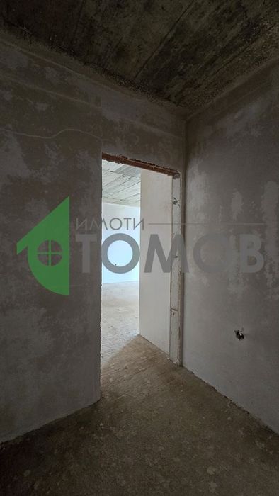 Продава се Тристаен апартамент в Стара Загора, Самара 3 - 94 кв.м за 681 €/кв.м - Снимка #3