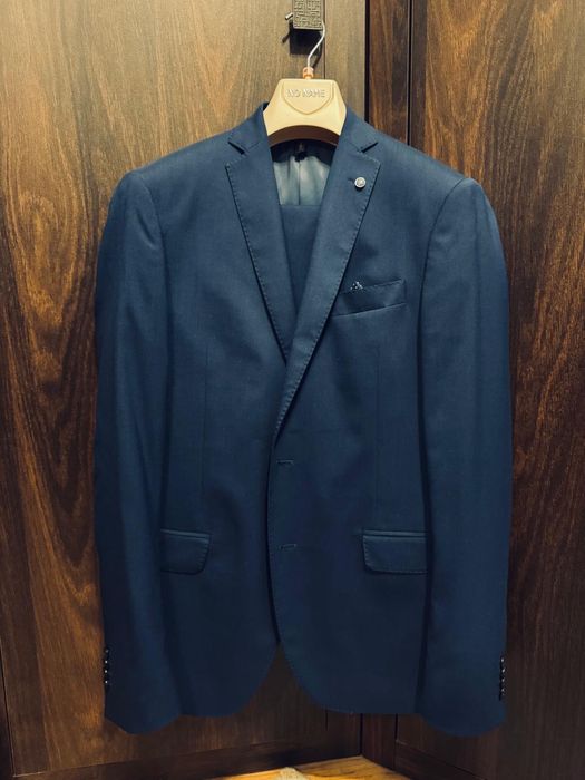 Costum barbatesc italienesc in doua piese