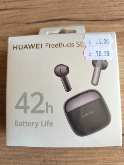 Продавам чисто нови безжични слушалки HUAWEI FreeBuds SE 3