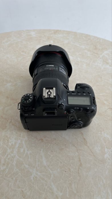 Canon 6d mark 2  sotiladi