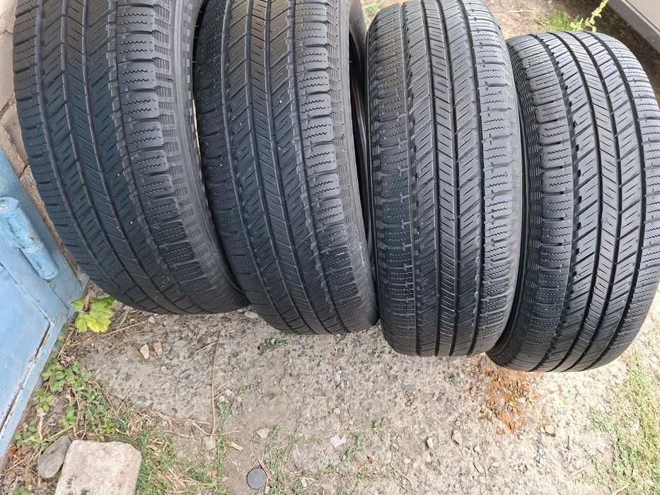 Продам шины 235/65/17 Китай