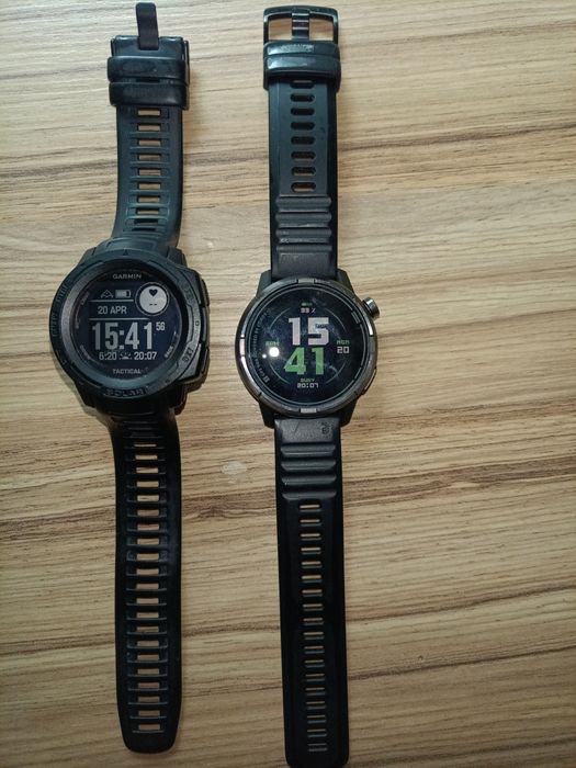 Vând pachet Garmin instinct 1+ coros 900