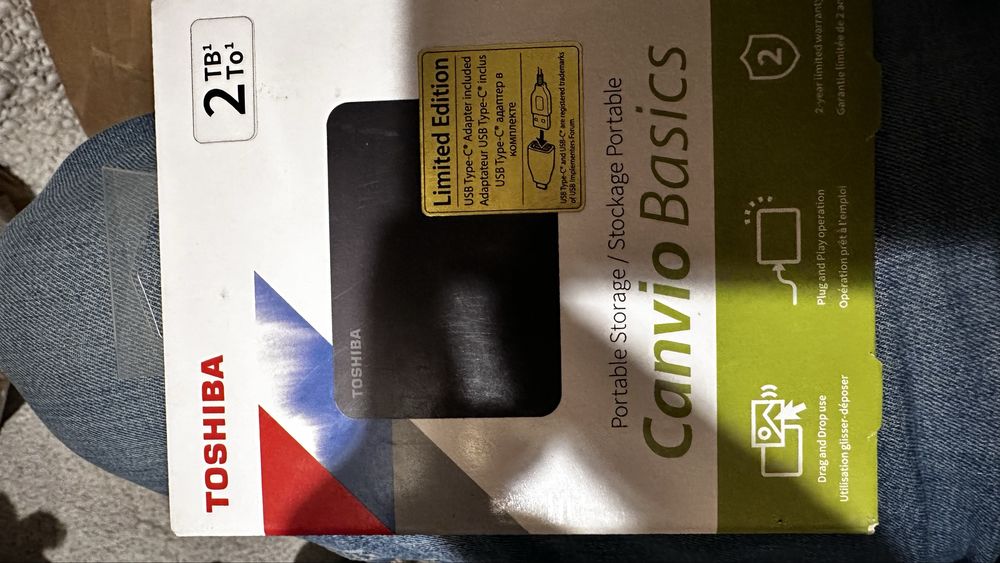 Внешний накопитель  2 тб