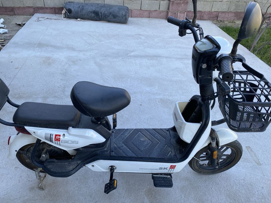 Продаю электровелик