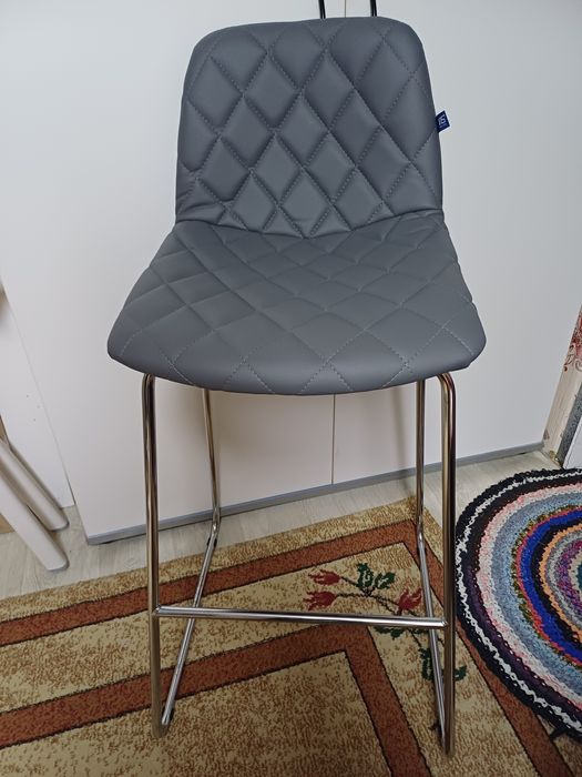 Стул барный  новый