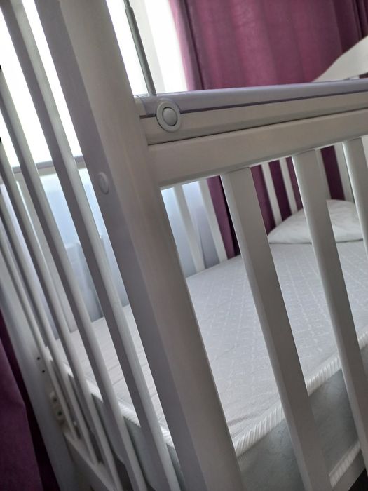 Детская кроватка от 0 до 4 лет