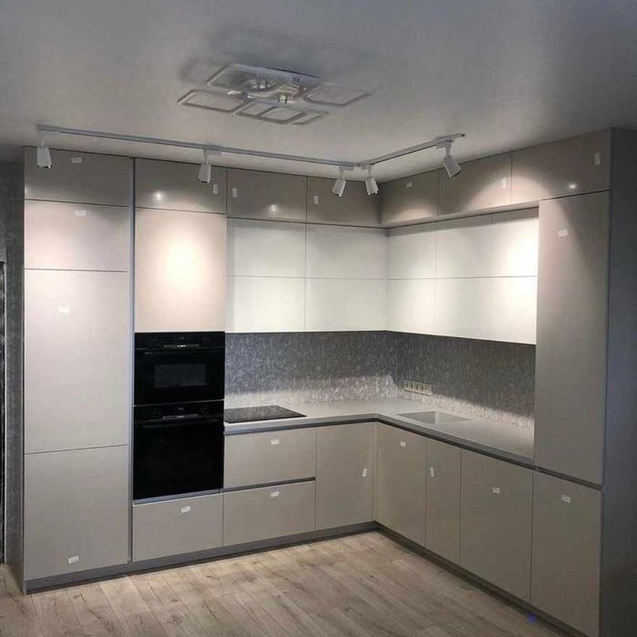 Кухонные гарнитуры